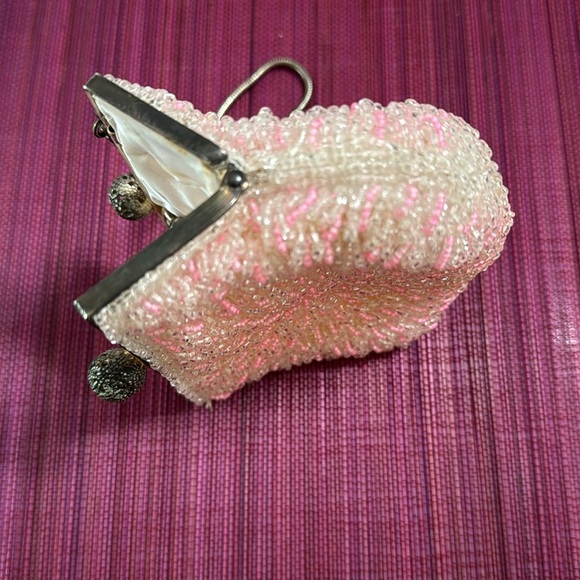 Vintage Micro Glass Beaded Pink Starburst Purse - Picture 10 of 14